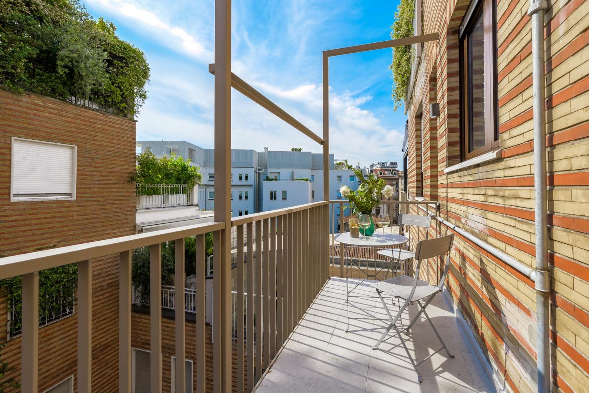 Luxury Suite Nel Cuore Di Milano — Photos 1